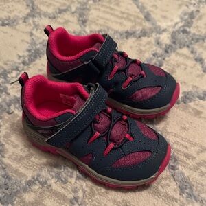 Merrell Kids' Sneakers in Navy and Pink 7T